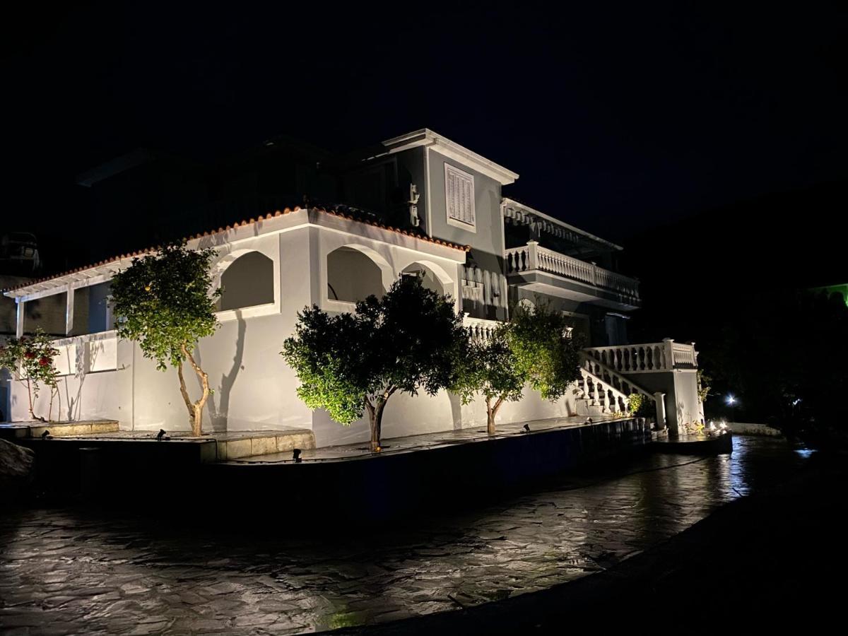 Villa Karras Pythagóreion Exterior foto